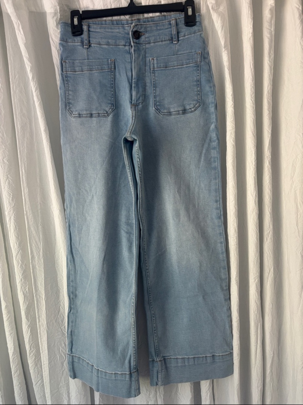 Bagatelle Light Wash Wide-Leg Jeans with Front Patch Pockets Sz 27